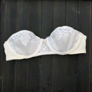 Vintage strapless with underwire